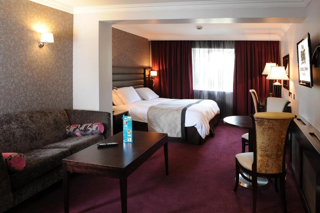 Greville Arms Hotel 멀린가 외부 사진